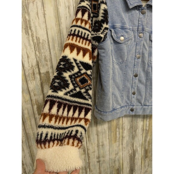 Z Supply Women's Gia All Day Knit Denim Fleece Aztec Shirt Jacket Shacket Small - Picture 3 of 11